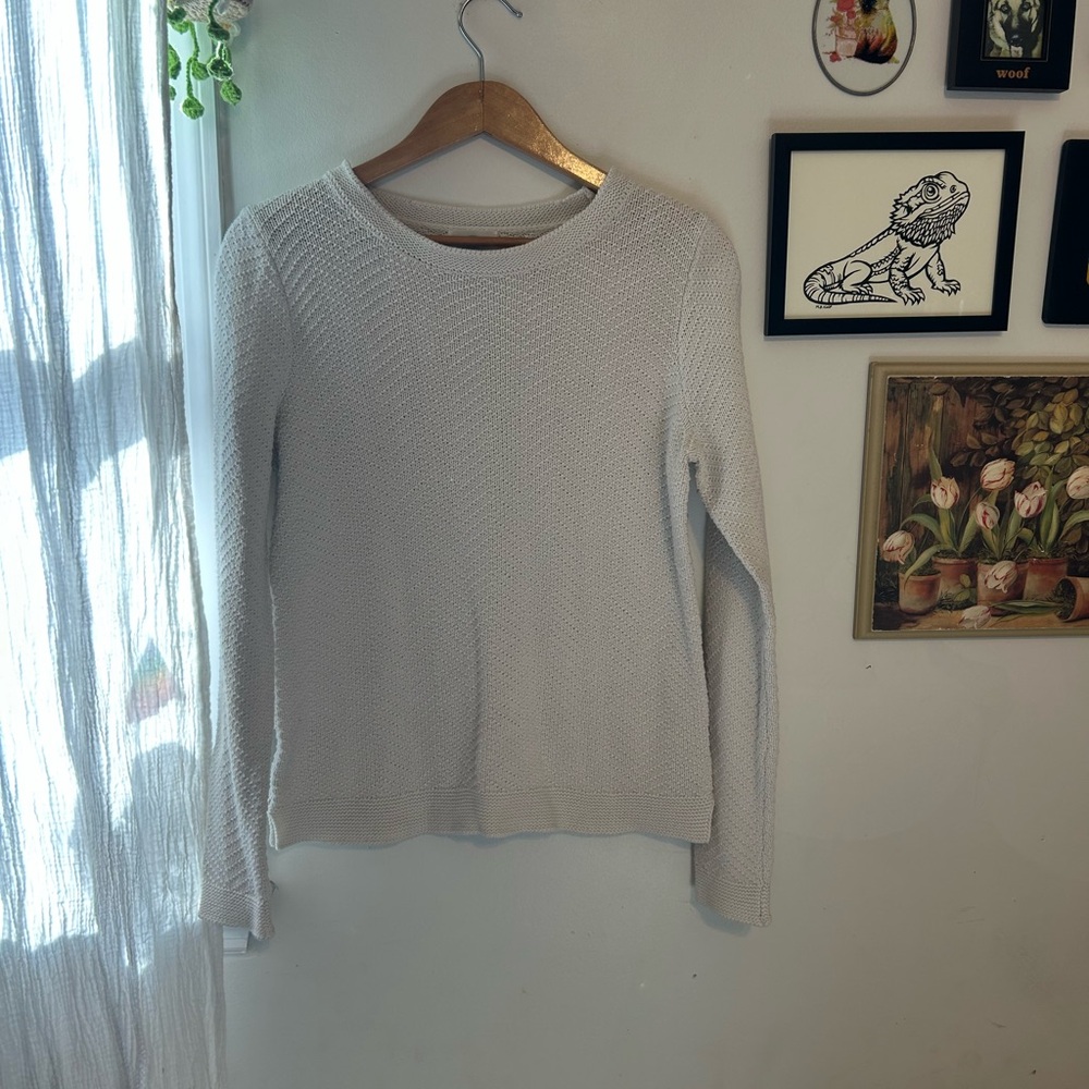 Old Navy Women's Cream Crew Neck Sweater